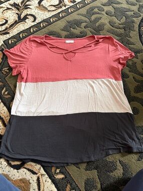 Maurices Coral, Cream & Black Short Sleeve Colorblock Top